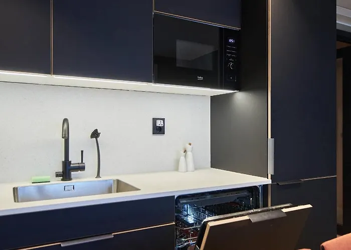 In - New Building - 5 Min To The Center Apartment *