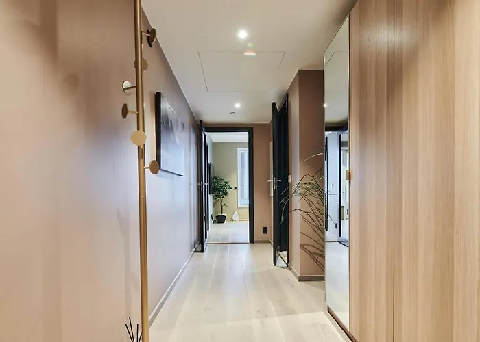In - New Building - 5 Min To The Center Apartment *