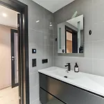 In - New Building - 5 Min To The Center شقة أوسلو